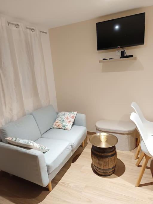 Apartamento Le Petit Cocon Pont-Évêque Exterior foto