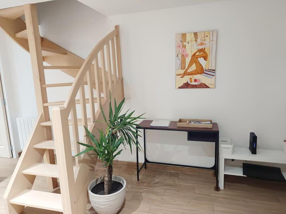 Apartamento Le Petit Cocon Pont-Évêque Exterior foto
